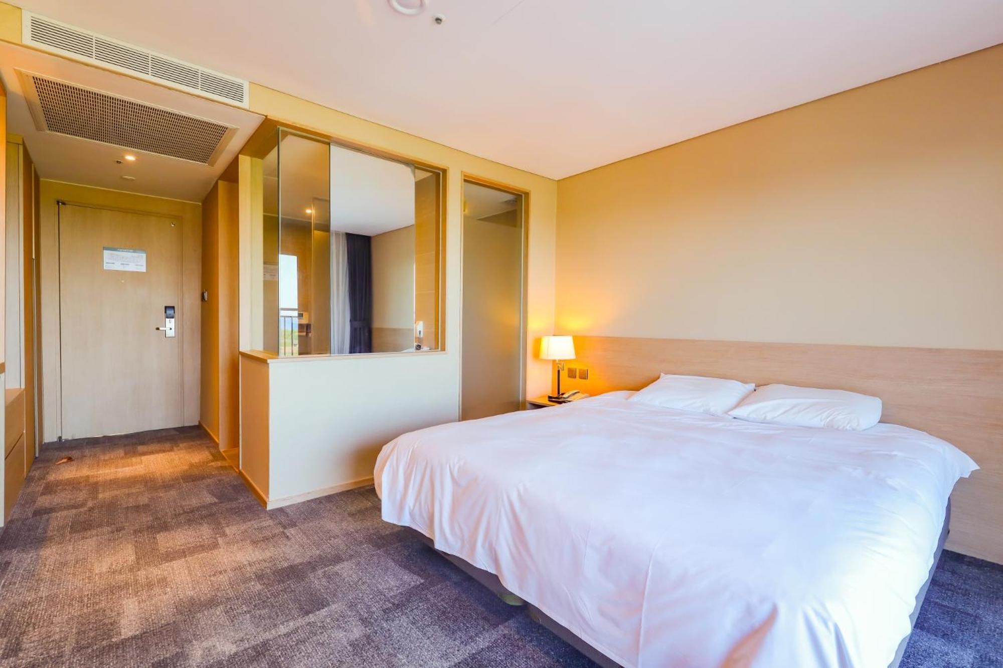 เดอะ เบสต์ ซองซาน Hotel ซอกวีโพ ภายนอก รูปภาพ