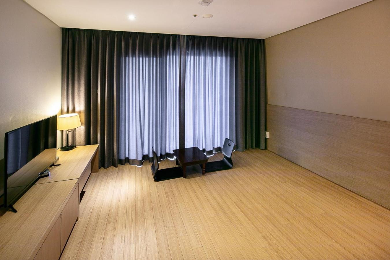 เดอะ เบสต์ ซองซาน Hotel ซอกวีโพ ภายนอก รูปภาพ
